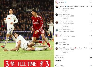 【吧友支持哪方】利物浦INS评论区，网友刷屏Slot out声援萨拉赫